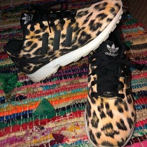 Cheetah print adidas